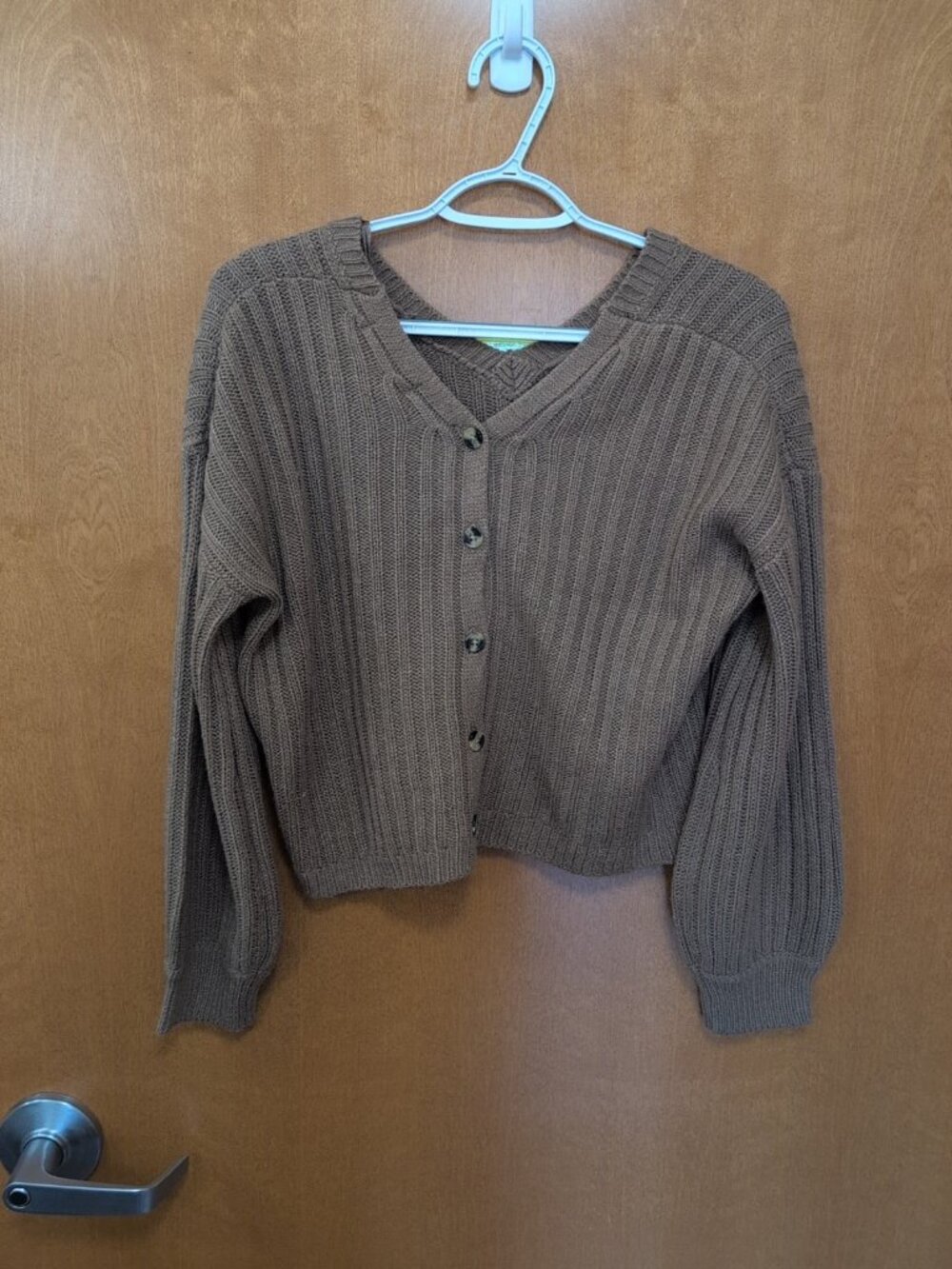 Oak + Meadow Sweater Women's M Brown Long Sleeve V Neck Button Crop Solid Knit